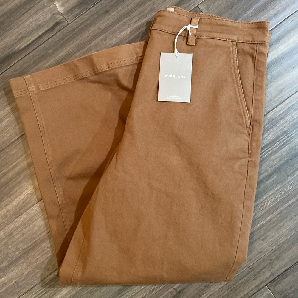 Everlane pants in tan/brown. New with tags.